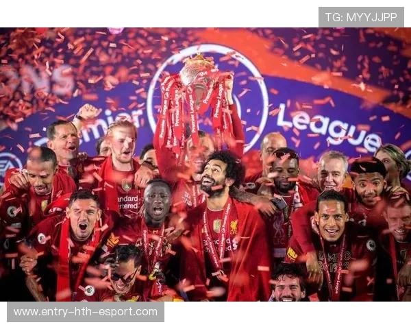 英超:曼联逆转夺冠,争夺激烈!,曼联夺得英超冠军