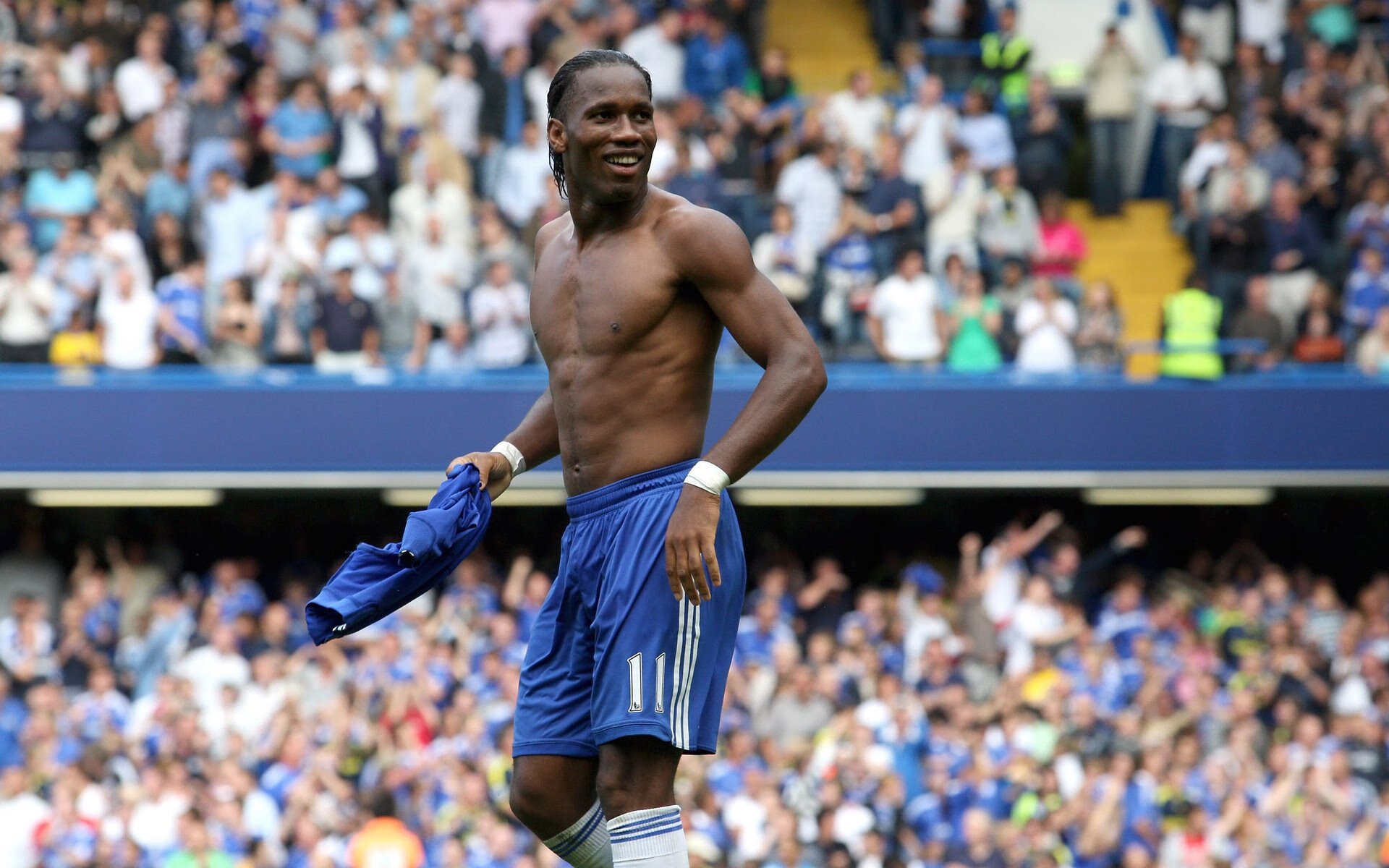 华体会体育官网入口-凯恩英超金靴稳了？拜仁神锋状态火热，凯恩加盟拜仁